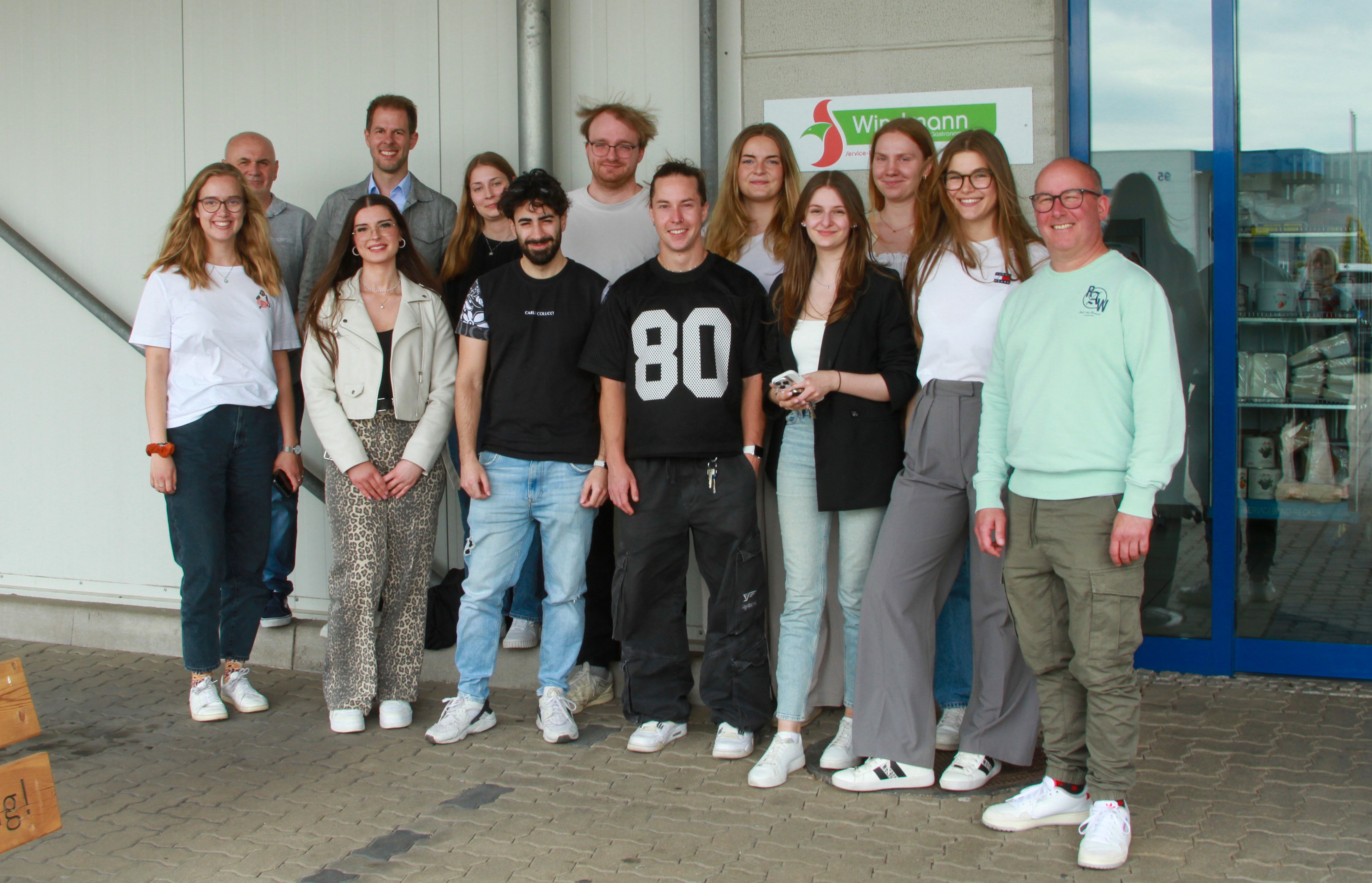 Studis bei Windmann Gruppenbild Studis